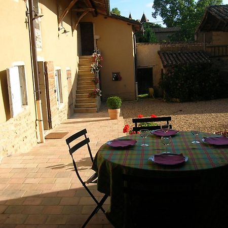 Bed & Breakfast - Maison De Marie Hotel Messimy-sur-Saone Exterior photo